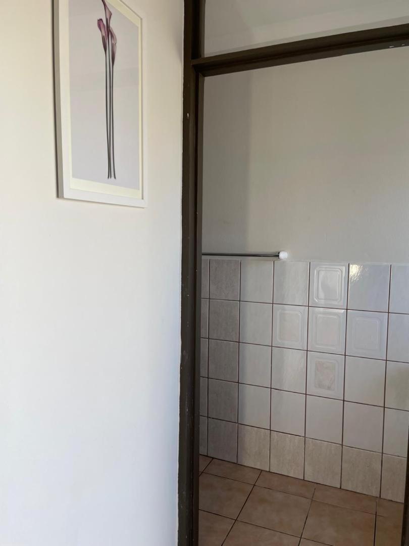 Coastwave Guest House Walvis Bay Exteriör bild