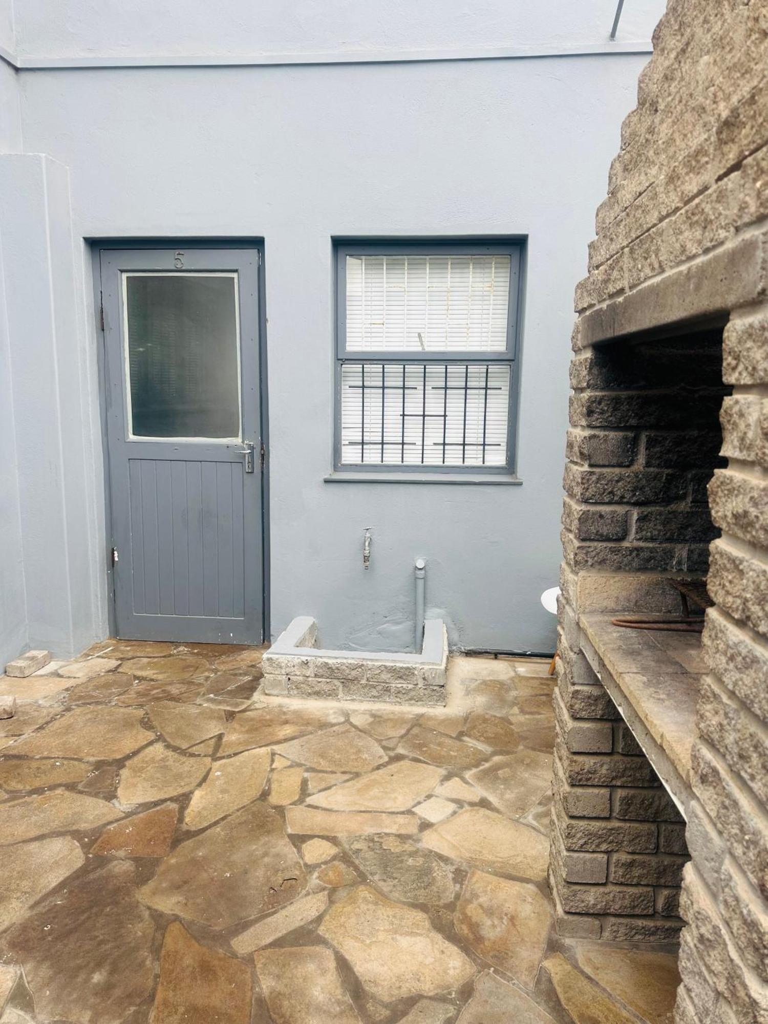Coastwave Guest House Walvis Bay Exteriör bild